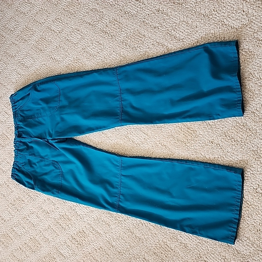 4 for $20 cargo scrub pants sz S